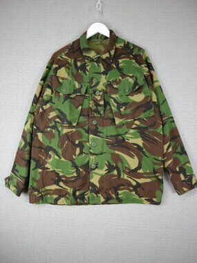 Vintage  1990's British Army Field Jacket in DPM Camouflage Nato DCTA -  L/XL